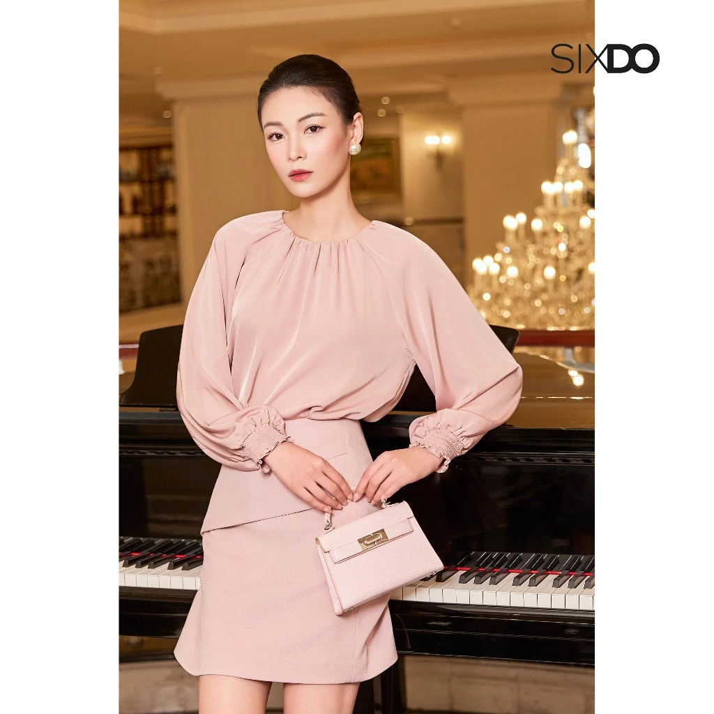 &Aacute;o tay phồng: Chiếc &aacute;o mặc l&ecirc;n vừa dịu vừa sang, lại che bắp tay to cực kh&eacute;o trong m&ugrave;a thu - Ảnh 10.