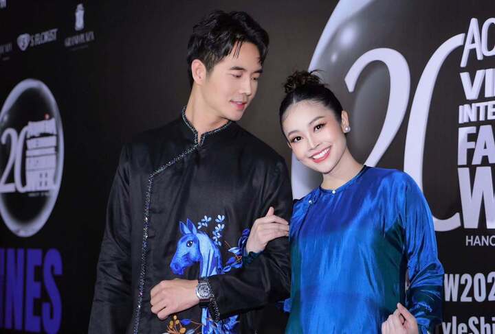 Cuộc sống vi&ecirc;n m&atilde;n của MC Th&ugrave;y Linh sau 5 năm lấy chồng k&eacute;m 5 tuổi - Ảnh 9.