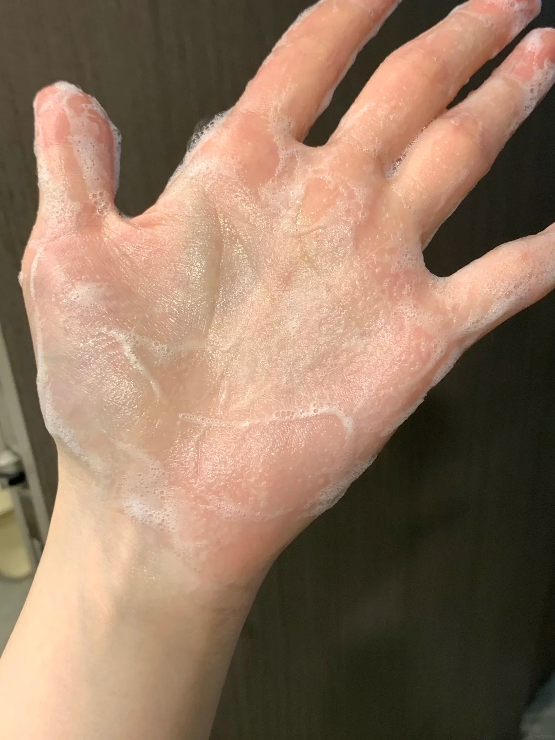 Chia sẻ những điều m&igrave;nh r&uacute;t ra sau một thời gian chăm s&oacute;c da: H&oacute;a ra l&agrave;n da đẹp bắt đầu từ bước rửa mặt - Ảnh 4.