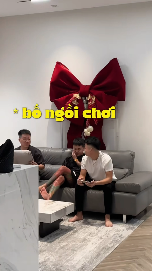 Mẹ 4 con triệu view nửa đ&ecirc;m phải thốt l&ecirc;n 
