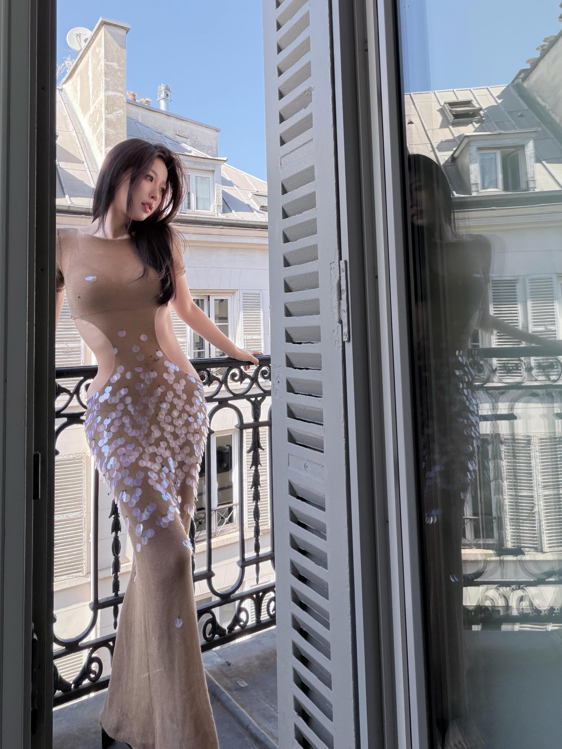 Ph&uacute; b&agrave; điệu nhất showbiz gặp họa ở s&acirc;n b&oacute;ng rổ: Ảnh visual đẹp ph&aacute;t s&aacute;ng bị b&oacute;c mẽ giả dối- Ảnh 9.