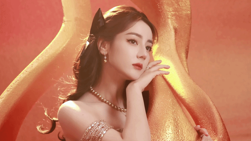 5 mỹ nh&acirc;n T&acirc;n Cương đẹp nhất Cbiz: Địch Lệ Nhiệt Ba dẫn đầu, người cuối được v&iacute; như bước ra từ b&iacute;ch họa - Ảnh 1.
