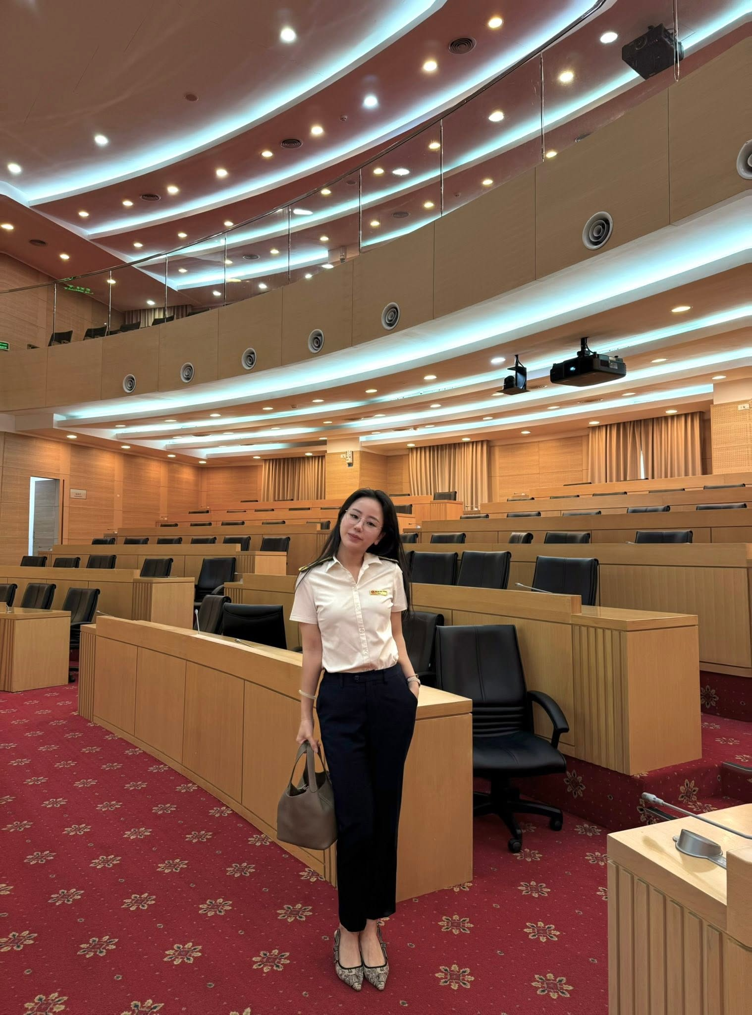 Nữ c&aacute;n bộ thuế Thảo Trinh: Tiểu thư RMIT nổi bật với phong c&aacute;ch sống đa dạng - Ảnh 4.