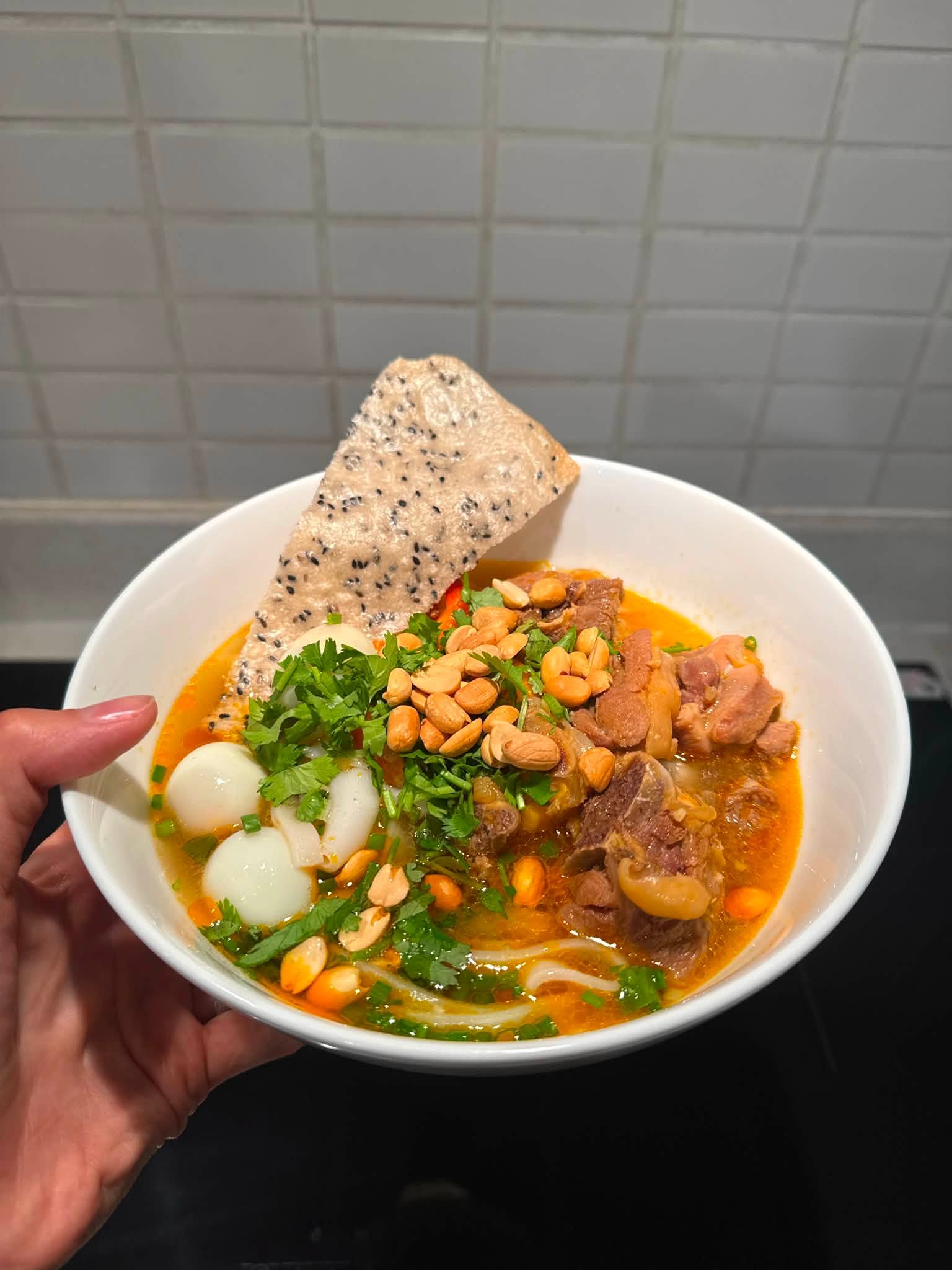 Nồi b&aacute;nh canh của Tăng Thanh H&agrave; g&acirc;y sốt, ti&ecirc;u chuẩn ẩm thực nh&agrave; tỷ ph&uacute;  - Ảnh 19.