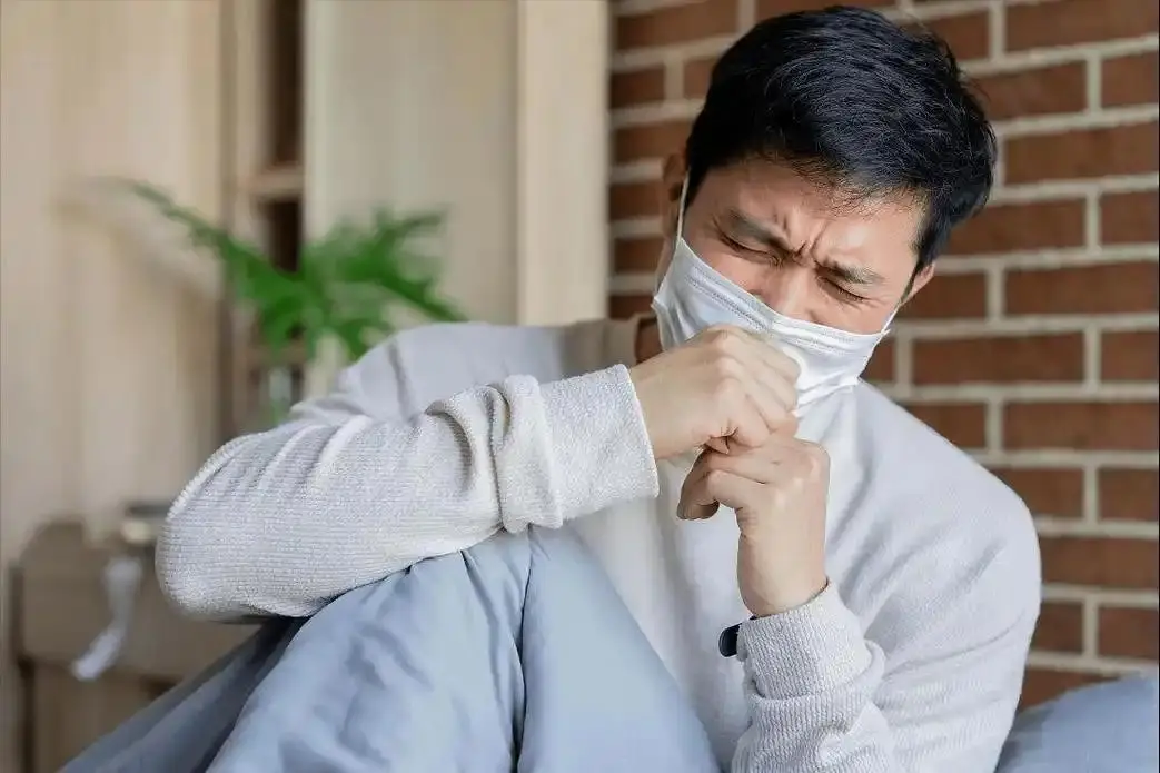 Đổ mồ hôi đầu nhiều đến mức ướt sũng tóc, xin lưu ý: Đây có thể là dấu hiệu cảnh báo vấn đề ở 4 cơ quan nội tạng - Ảnh 3.