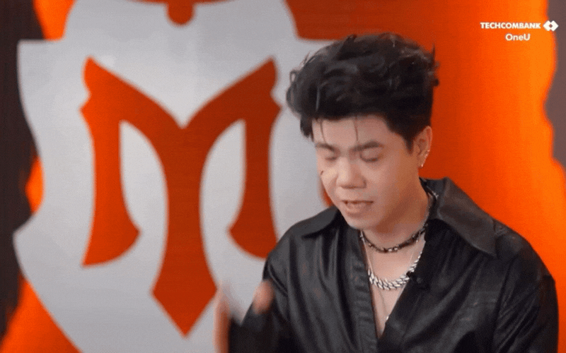 Đinh Mạnh Ninh lại khóc rồi - Ảnh 3.