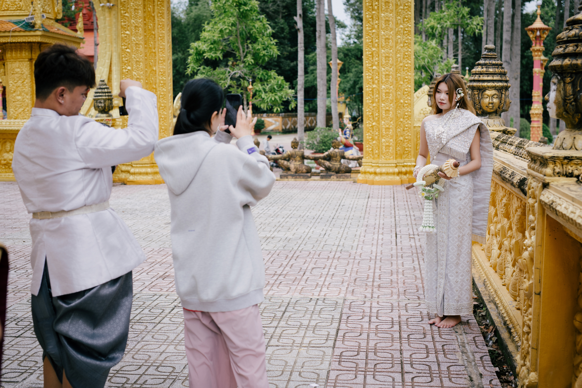Lượng kh&aacute;ch tăng vọt đến Tr&agrave; Vinh sau MV Phương Mỹ Chi với ảnh check - in đẹp - Ảnh 35.