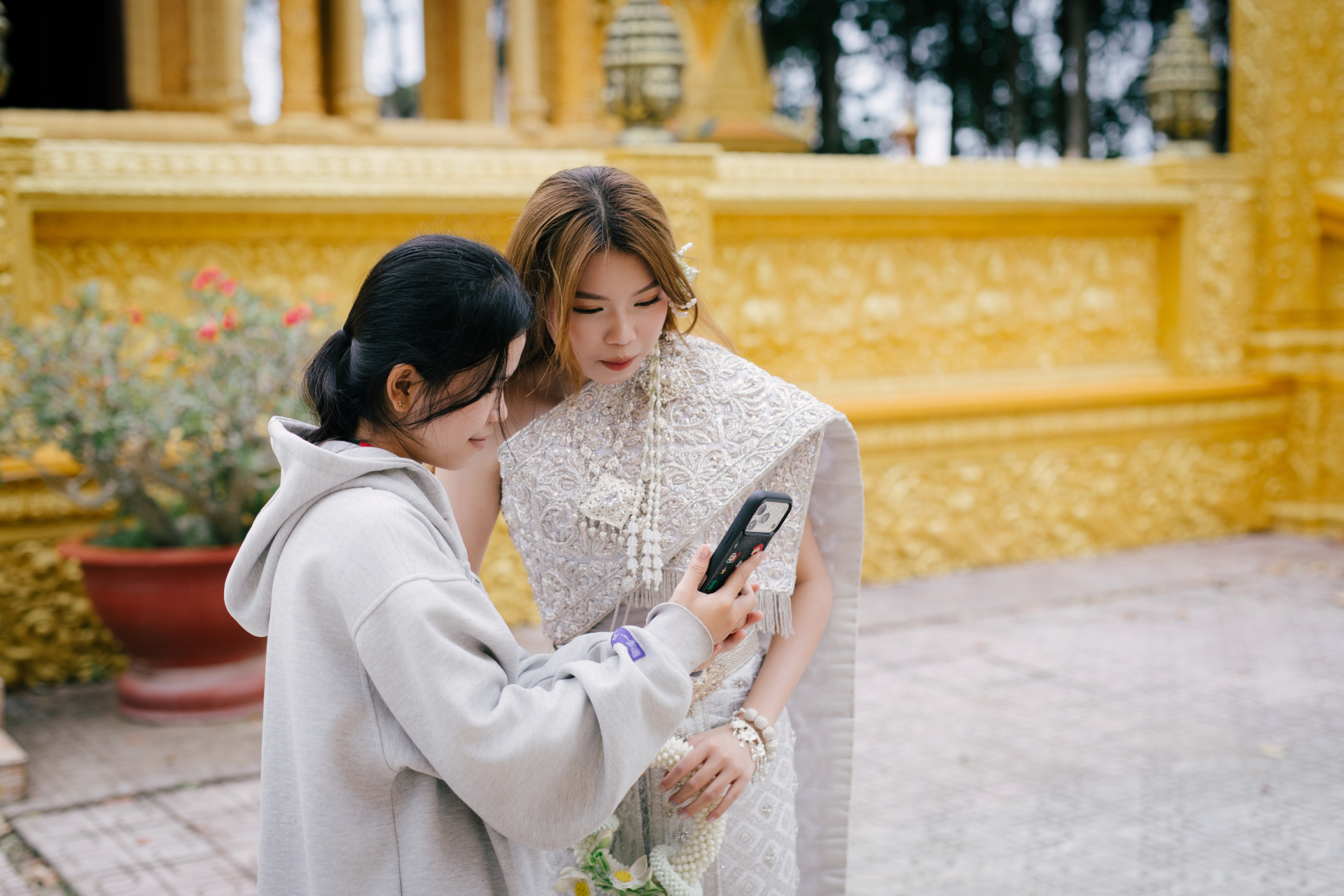 Lượng kh&aacute;ch tăng vọt đến Tr&agrave; Vinh sau MV Phương Mỹ Chi với ảnh check - in đẹp - Ảnh 36.
