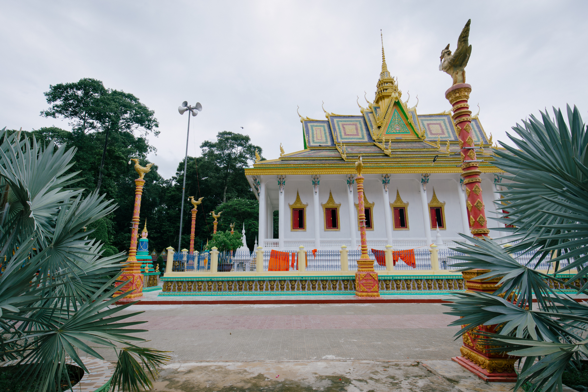 Lượng kh&aacute;ch tăng vọt đến Tr&agrave; Vinh sau MV Phương Mỹ Chi với ảnh check - in đẹp - Ảnh 18.