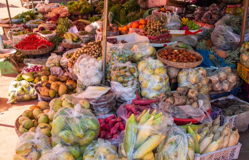 Mẹ đảm tiết lộ cách cầm 1,5 triệu mua thực phẩm cả tuần: Không đi chợ vì
