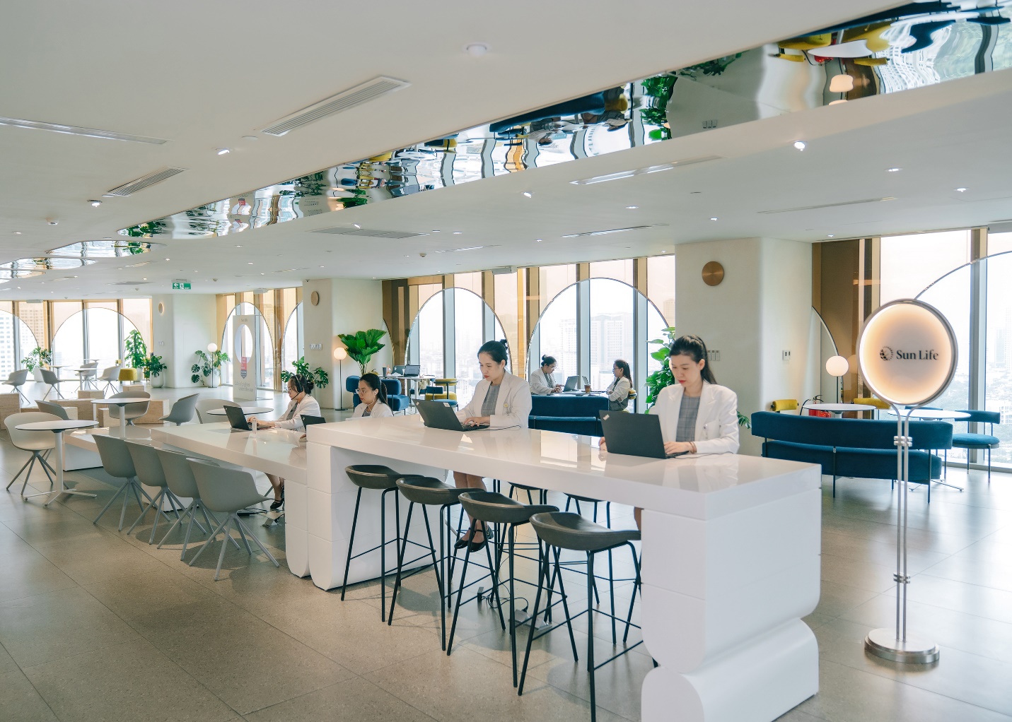 Tập đo&agrave;n Sun Life tăng trưởng mạnh tại ch&acirc;u &Aacute;, củng cố cam kết với thị trường Việt Nam - Ảnh 3.