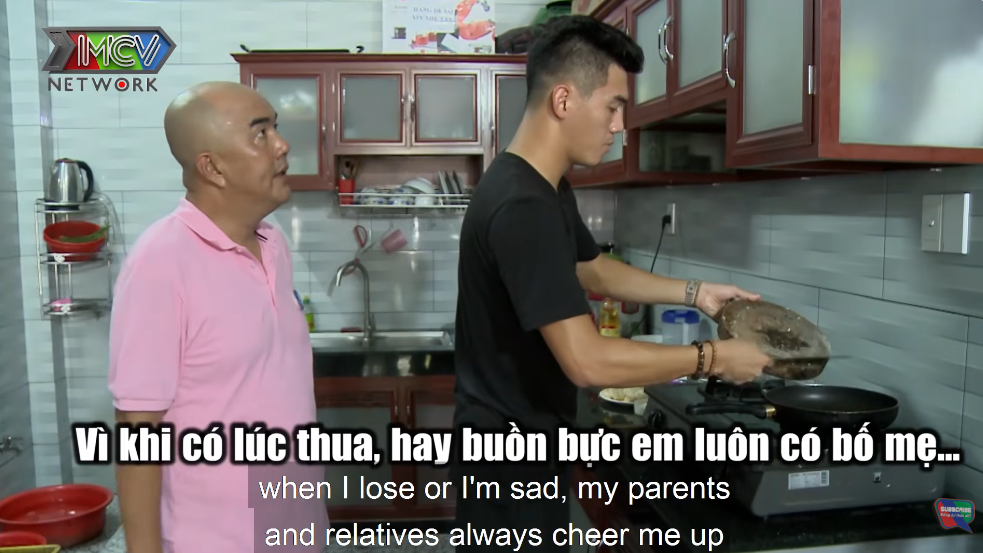 Căn nhà ở quê của Tiến Linh: Không gian lưu giữ kỷ vật và đam mê thể thao - Ảnh 7. Căn nhà ở quê của Tiến Linh: Không gian lưu giữ kỷ vật và đam mê thể thao - Ảnh 7.
