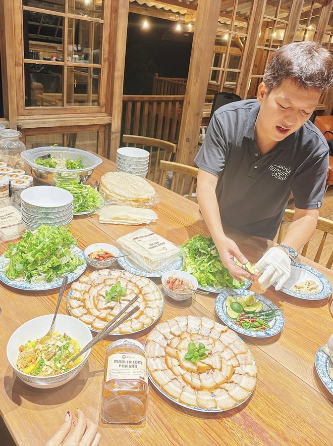 Trấn Th&agrave;nh v&agrave; Trường Giang: Hai c&aacute;ch kinh doanh F&B tr&aacute;i ngược trong năm 2026 - Ảnh 3.