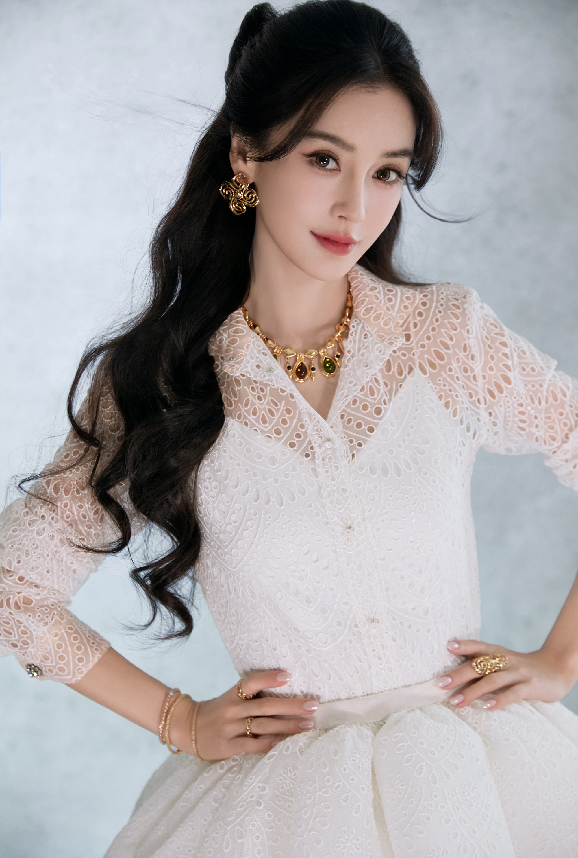 Sao nữ diễn dở nhất Cbiz tuy&ecirc;n bố xứng đ&aacute;ng với mức th&ugrave; lao 312 tỷ đồng, giờ thất nghiệp kh&ocirc;ng ai mời đ&oacute;ng phim - Ảnh 8.