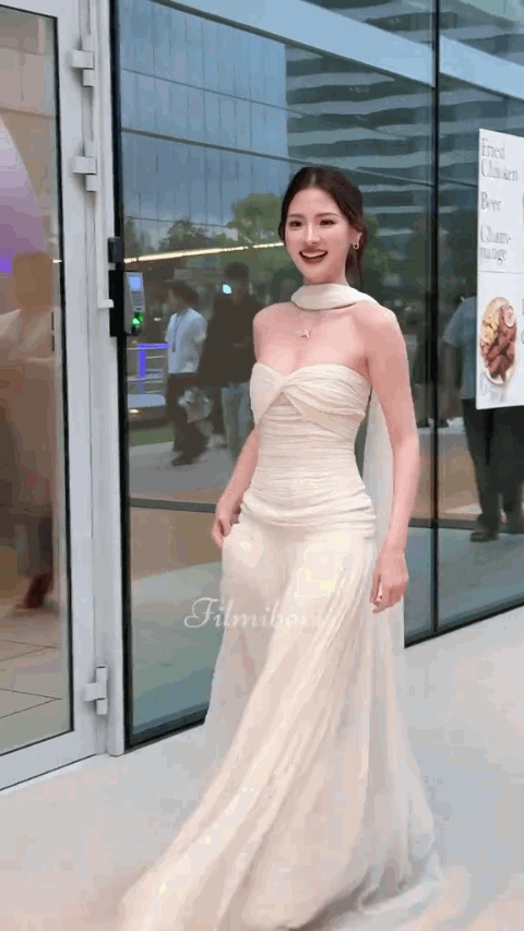 Baifern Pimchanok: Ngọc nữ Th&aacute;i Lan xinh đẹp v&agrave; gu thời trang nổi bật 2026 - Ảnh 4.