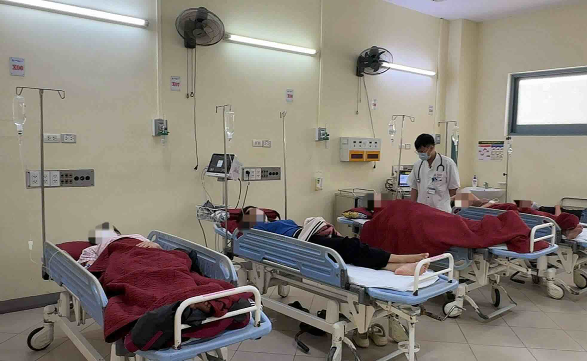 Vụ ngộ độc thực phẩm tại C&ocirc;ng ty Scavi Huế: 201 Người nhập viện , 32 người đ&atilde; xuất viện - Ảnh 1.