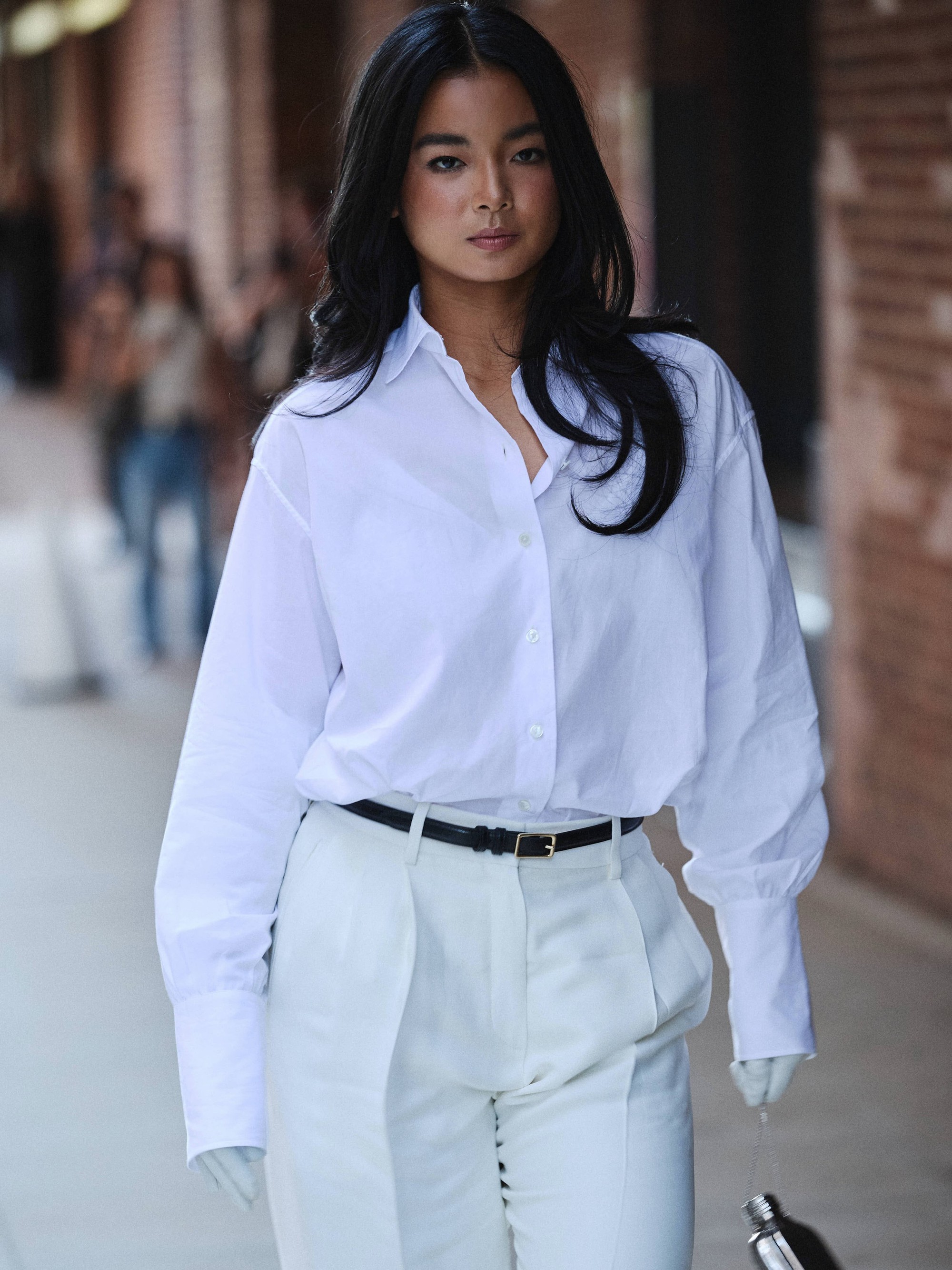 Alex Eala - nữ vận động vi&ecirc;n thời trang nổi bật tại show Calvin Klein 2026 - Ảnh 4.