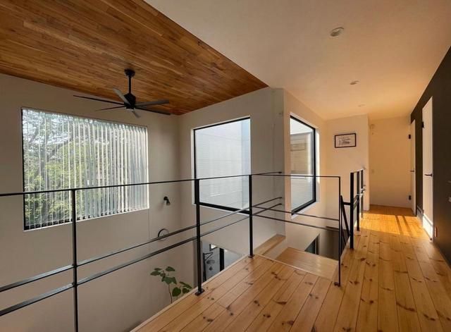 42 tuổi mới x&acirc;y được căn nh&agrave; m&igrave;nh muốn: Người phụ nữ Nhật kh&ocirc;ng l&agrave;m nội thất sang, chỉ tập trung 6 thứ khiến nh&agrave; l&uacute;c n&agrave;o cũng gọn - Ảnh 3.