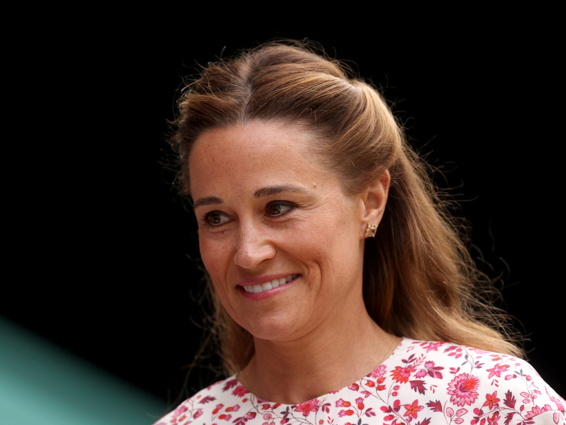 Pippa Middleton v&agrave; James Matthews thắng kiện về lối đi c&ocirc;ng cộng tại Barton Court - Ảnh 1.