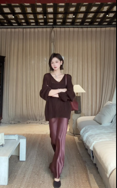 6 c&ocirc;ng thức phối đồ m&ugrave;a thu theo style old money: Thanh lịch, c&oacute; chiều s&acirc;u m&agrave; kh&ocirc;ng cần mua qu&aacute; nhiều - Ảnh 1.