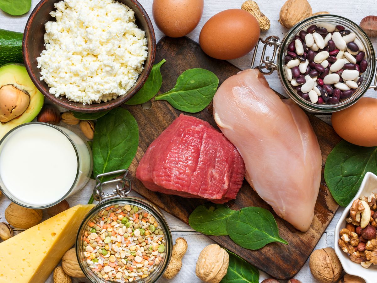 Miệng hay bị nhiệt, kh&ocirc; v&agrave;o m&ugrave;a thu, ăn g&igrave; để &ldquo;giải cứu&rdquo;? Những thực phẩm quen thuộc c&oacute; thể khiến bạn bất ngờ - Ảnh 3.