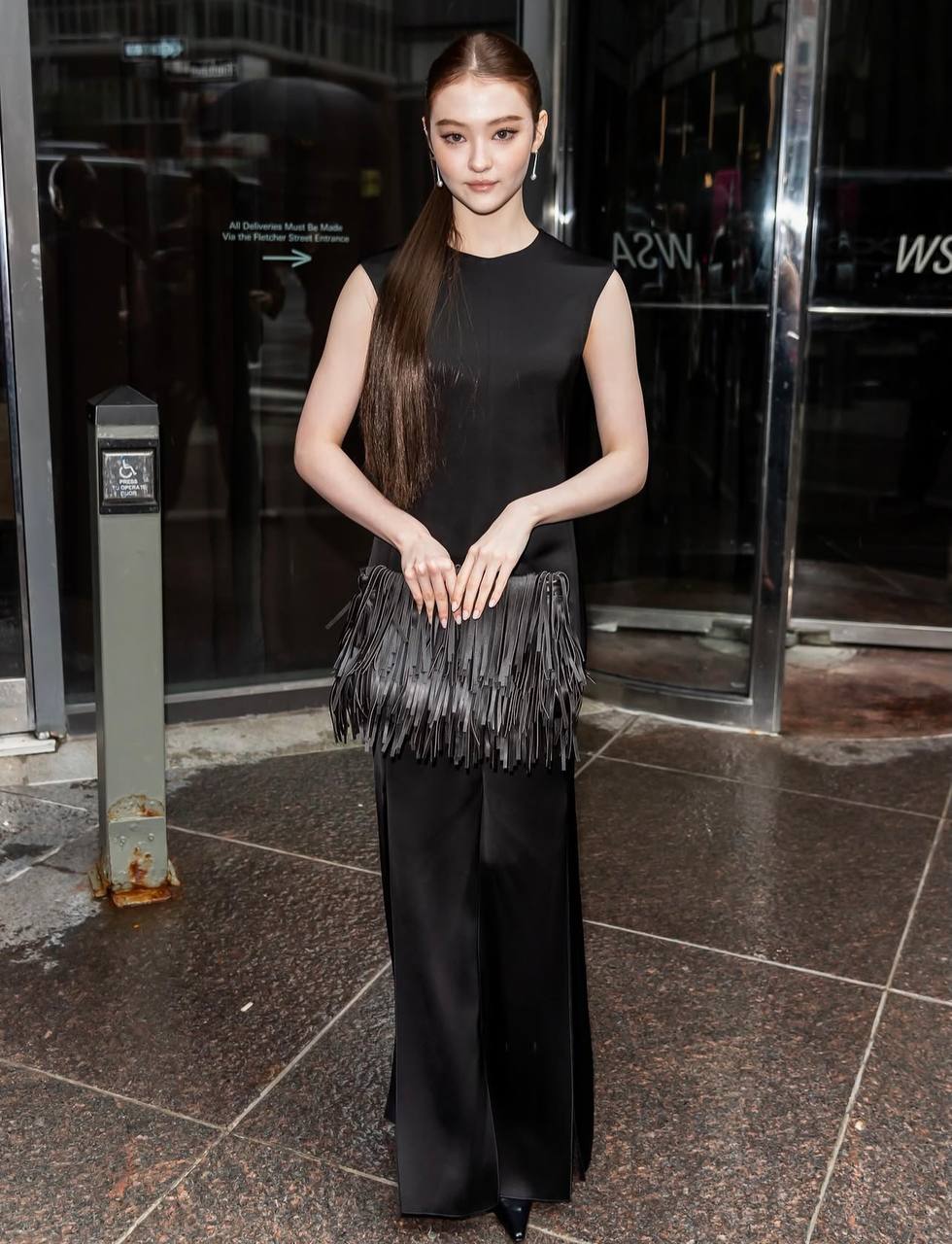 Ella Gross: Nhan sắc 17 tuổi khiến Getty Images bất lực trong năm 2026 - Ảnh 3. Ella Gross: Nhan sắc 17 tuổi khiến Getty Images bất lực trong năm 2026 - Ảnh 3.