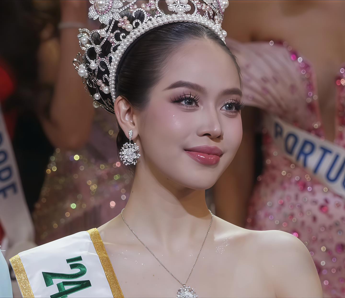 Thanh Thủy lên tiếng về nghi vấn thẩm mỹ , nhan sắc khác lạ tại Miss International 2024 - Ảnh 2. Thanh Thủy lên tiếng về nghi vấn thẩm mỹ , nhan sắc khác lạ tại Miss International 2024 - Ảnh 2.