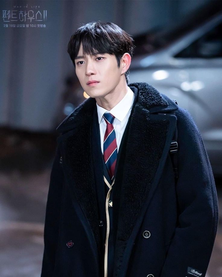 Kim Young Dae: Qu&acirc;n nh&acirc;n 1m85 g&acirc;y sốt với Vẻ đẹp nam t&iacute;nh v&agrave; visual ấn tượng - Ảnh 6.