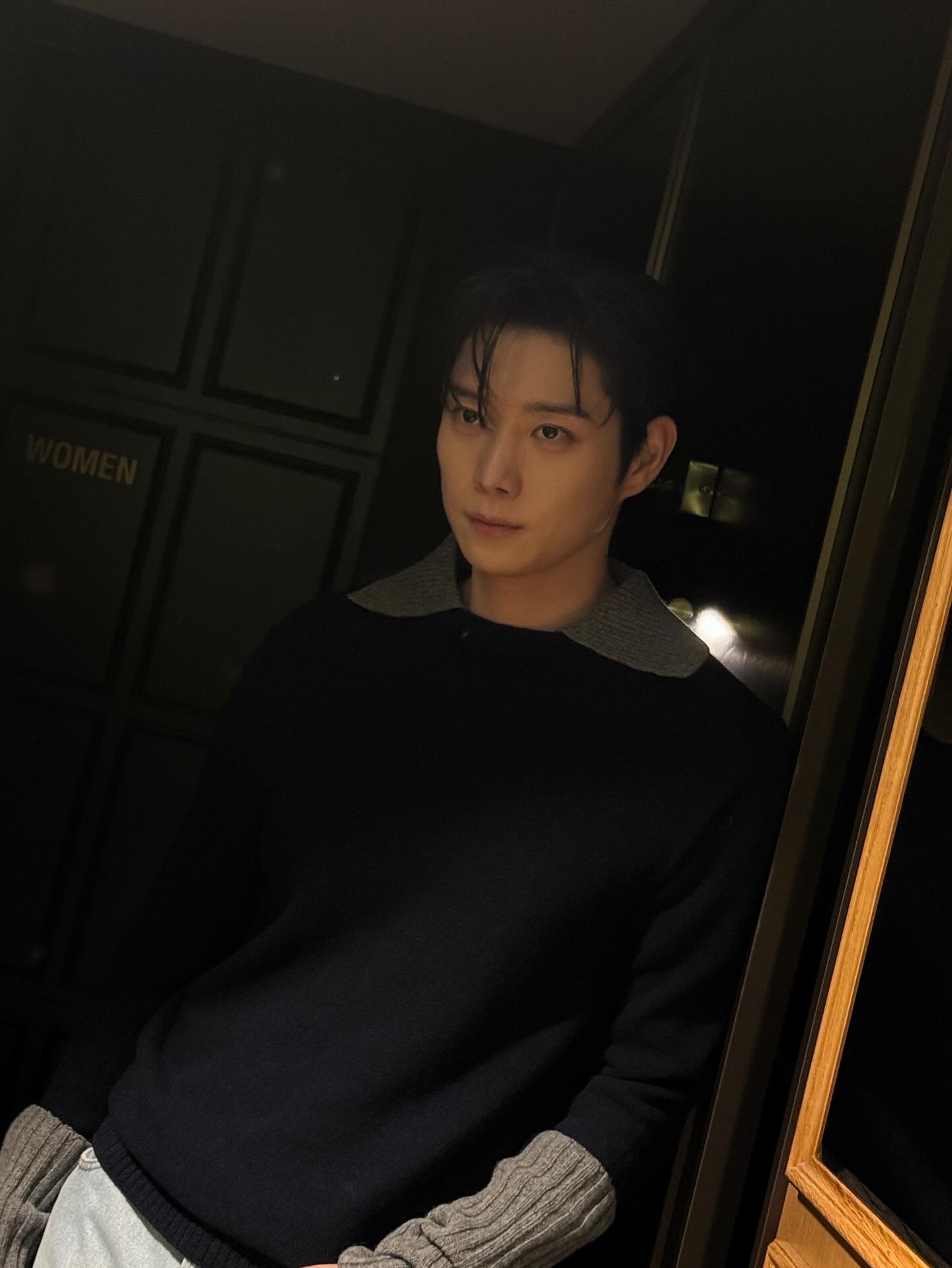 Kim Young Dae: Qu&acirc;n nh&acirc;n 1m85 g&acirc;y sốt với Vẻ đẹp nam t&iacute;nh v&agrave; visual ấn tượng - Ảnh 15.