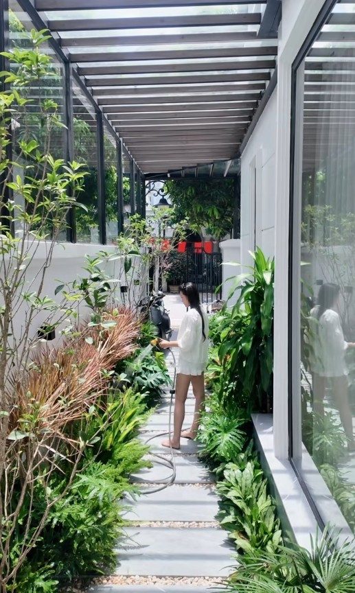 T&agrave;i sản hiện tại của Đo&agrave;n Văn Hậu v&agrave; Do&atilde;n Hải My: Biệt thự sang trọng tại H&agrave; Nội năm 2025 - Ảnh 11.