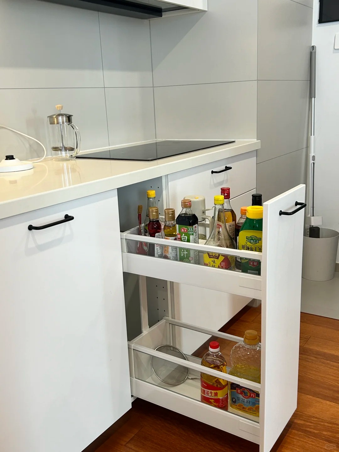 Từng thấy mẹo dọn bếp của người trung ni&ecirc;n qu&aacute; cầu kỳ, l&agrave;m theo mới hiểu: Bếp sạch l&acirc;u nhờ 5 c&aacute;ch rất đơn giản - Ảnh 2.