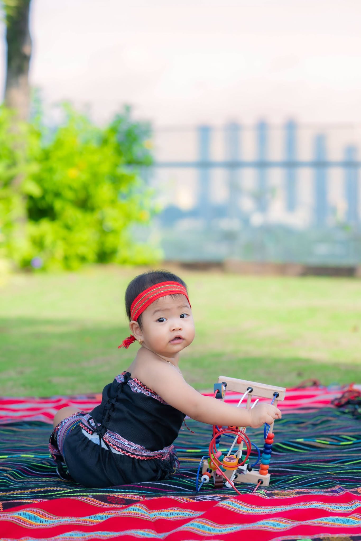 Hoa hậu H&rsquo;Hen Ni&ecirc; l&agrave;m hơn 80 m&acirc;m cỗ, rước kiệu mừng th&ocirc;i n&ocirc;i con g&aacute;i- Ảnh 3.