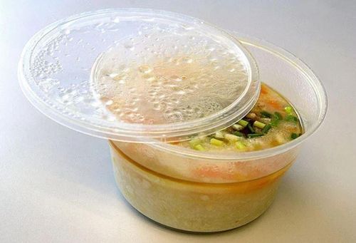 Đựng thức ăn bằng hộp nhựa: Rất nhiều gia đ&igrave;nh mắc phải sai lầm trầm trọng n&agrave;y - Ảnh 2.