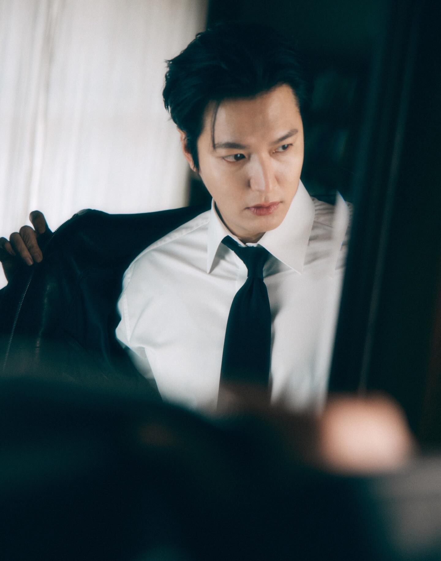 Lee Min Ho trở lại phong độ nam thần ở tuổi 39 tại Li&ecirc;n hoan phim Toronto - Ảnh 7.
