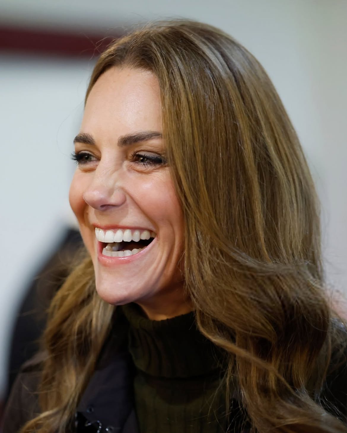 H&agrave;m răng Kate Middleton nổi bật Qua nụ cười rạng rỡ trong chuyến thăm Bute 2026 - Ảnh 3.