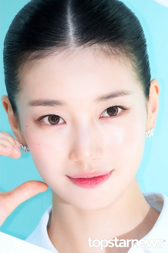 Gương mặt 0 điểm của Suzy- Ảnh 6.