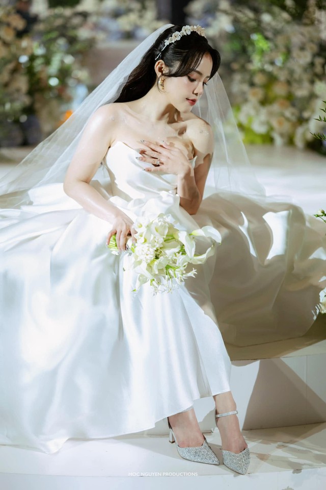Bạn th&acirc;n Khả Ng&acirc;n, Ho&agrave;ng Oanh bị nhắc nhở v&igrave; kh&ocirc;ng giảm c&acirc;n sau sinh- Ảnh 4.