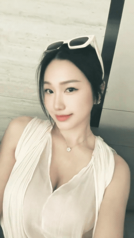 Do&atilde;n Hải My trở lại phong c&aacute;ch tiểu thư phố phường sau những ng&agrave;y giản dị ở qu&ecirc; Văn Hậu - Ảnh 2.