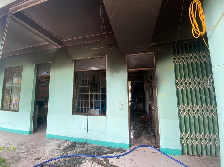 Ch&aacute;y trường Tiểu học Quảng Ng&atilde;i , ph&oacute; hiệu trưởng tử vong trong vụ hỏa hoạn nghi&ecirc;m trọng - Ảnh 1.