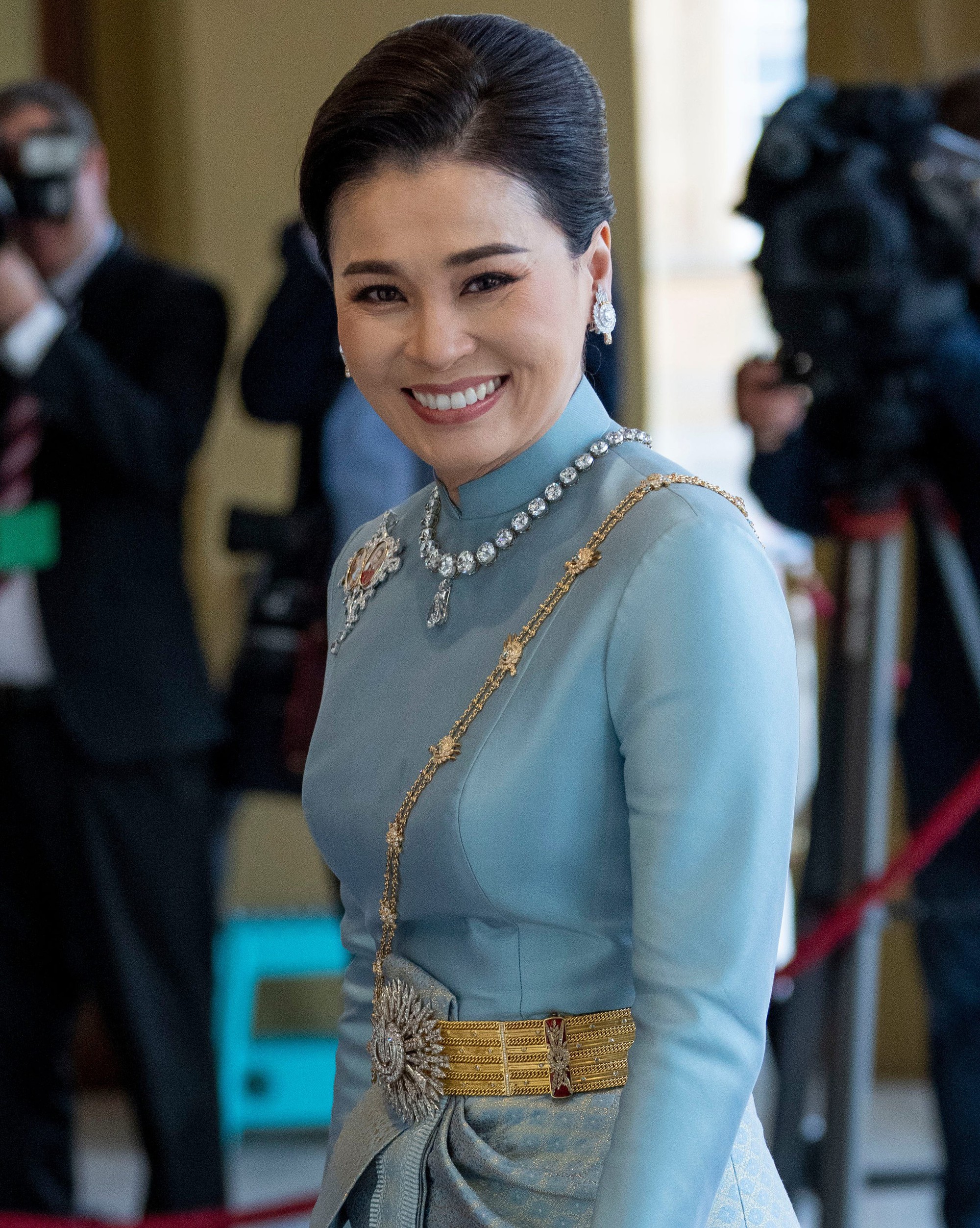Chiếc thắt lưng kim cương hơn 100 năm tuổi của Hoàng hậu Thái Lan - Ảnh 9.