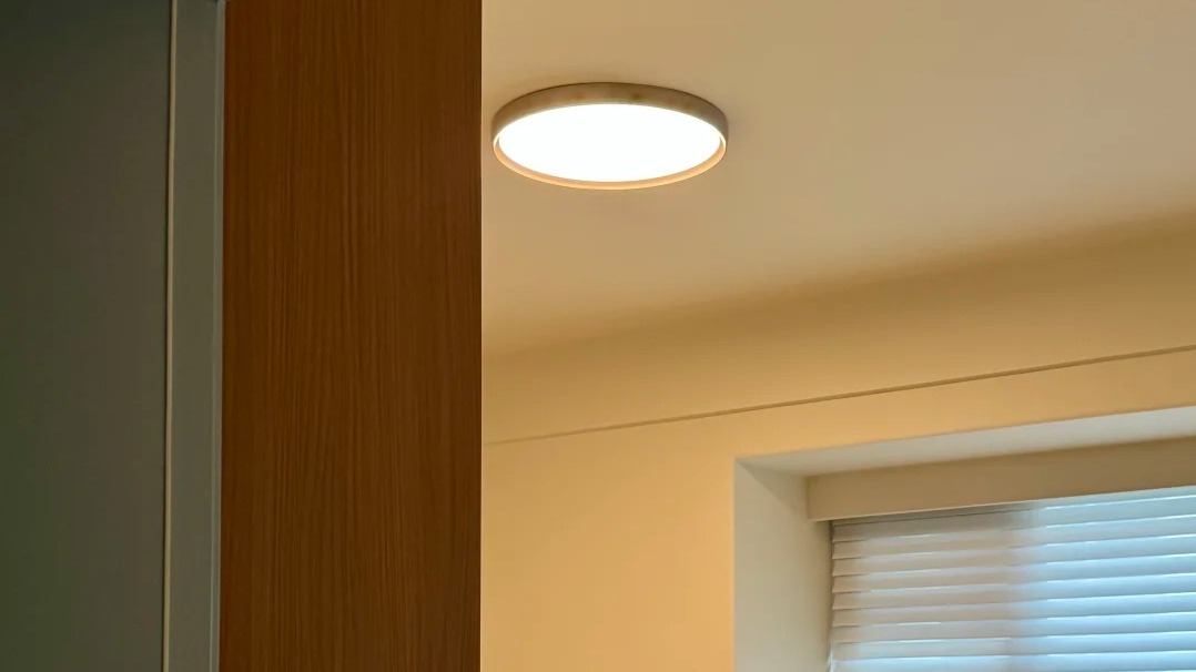 Sau khi bố mẹ gi&agrave; chuyển đến ở c&ugrave;ng, t&ocirc;i mới ph&aacute;t hiện 6 chỗ trong nh&agrave; tưởng tiện nhưng lại rất bất tiện với người lớn tuổi - Ảnh 9.