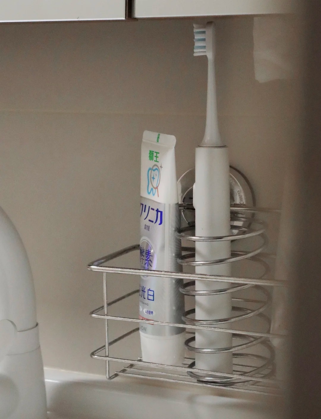 Sau khi bố mẹ gi&agrave; chuyển đến ở c&ugrave;ng, t&ocirc;i mới ph&aacute;t hiện 6 chỗ trong nh&agrave; tưởng tiện nhưng lại rất bất tiện với người lớn tuổi - Ảnh 8.