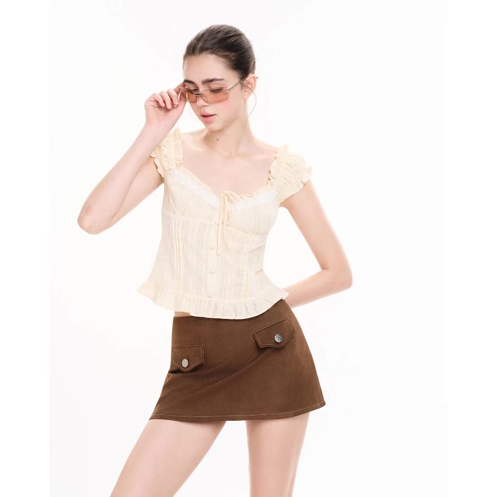 Ch&acirc;n v&aacute;y da với &aacute;o sơ mi: Combo l&ecirc;n đồ chuẩn 