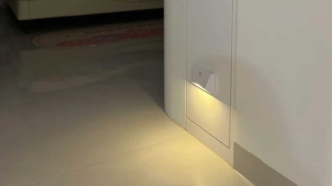 Sau khi bố mẹ gi&agrave; chuyển đến ở c&ugrave;ng, t&ocirc;i mới ph&aacute;t hiện 6 chỗ trong nh&agrave; tưởng tiện nhưng lại rất bất tiện với người lớn tuổi - Ảnh 11.