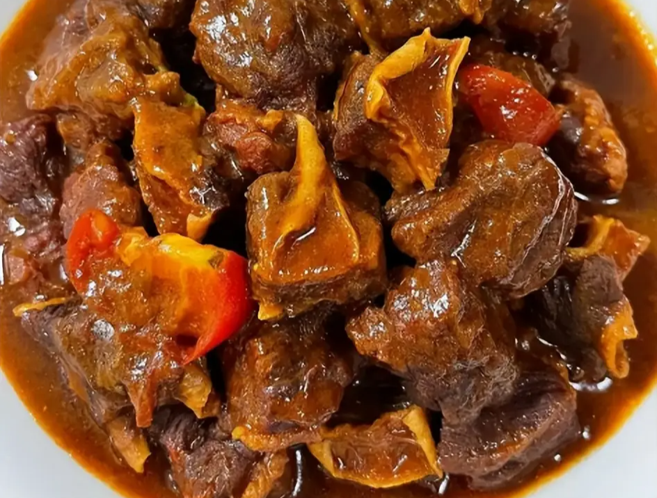 Làm sao để có món thịt bò kho mềm và mọng nước? Chỉ cần nhớ 2 loại gia vị này! - Ảnh 3.