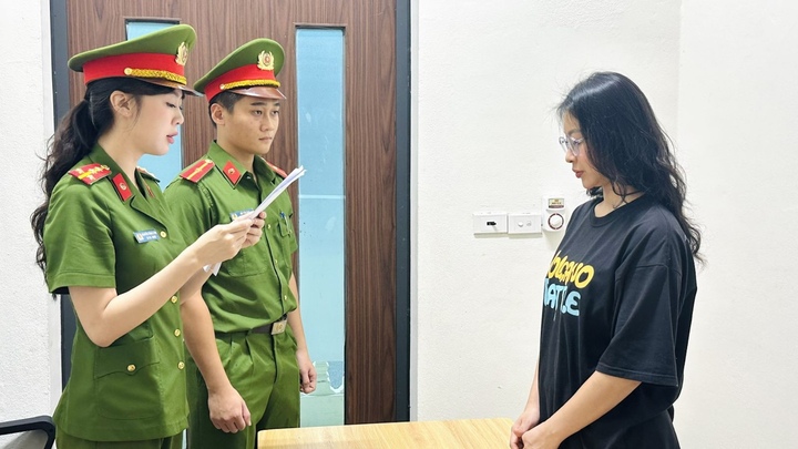 T&igrave;m hiểu vụ lừa đảo s&acirc;m Ngọc Linh tr&ecirc;n TikTok: Bị hại cần li&ecirc;n hệ C&ocirc;ng an - Ảnh 1.