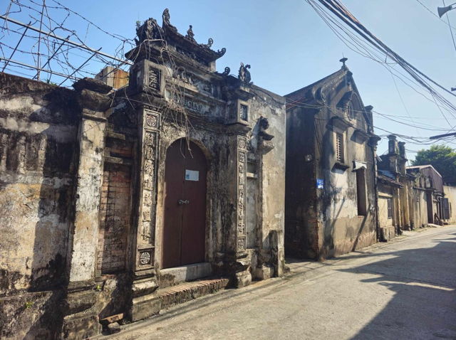 Kh&aacute;m ph&aacute; ng&ocirc;i l&agrave;ng hơn 500 năm tuổi gần H&agrave; Nội với biệt thự kiến tr&uacute;c &Aacute; - &Acirc;u - Ảnh 3.
