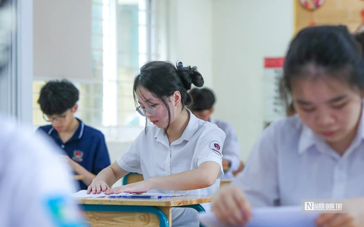 Bộ Y tế đẩy mạnh kh&aacute;m s&agrave;ng lọc, số h&oacute;a dữ liệu sức khỏe học đường - Ảnh 2.