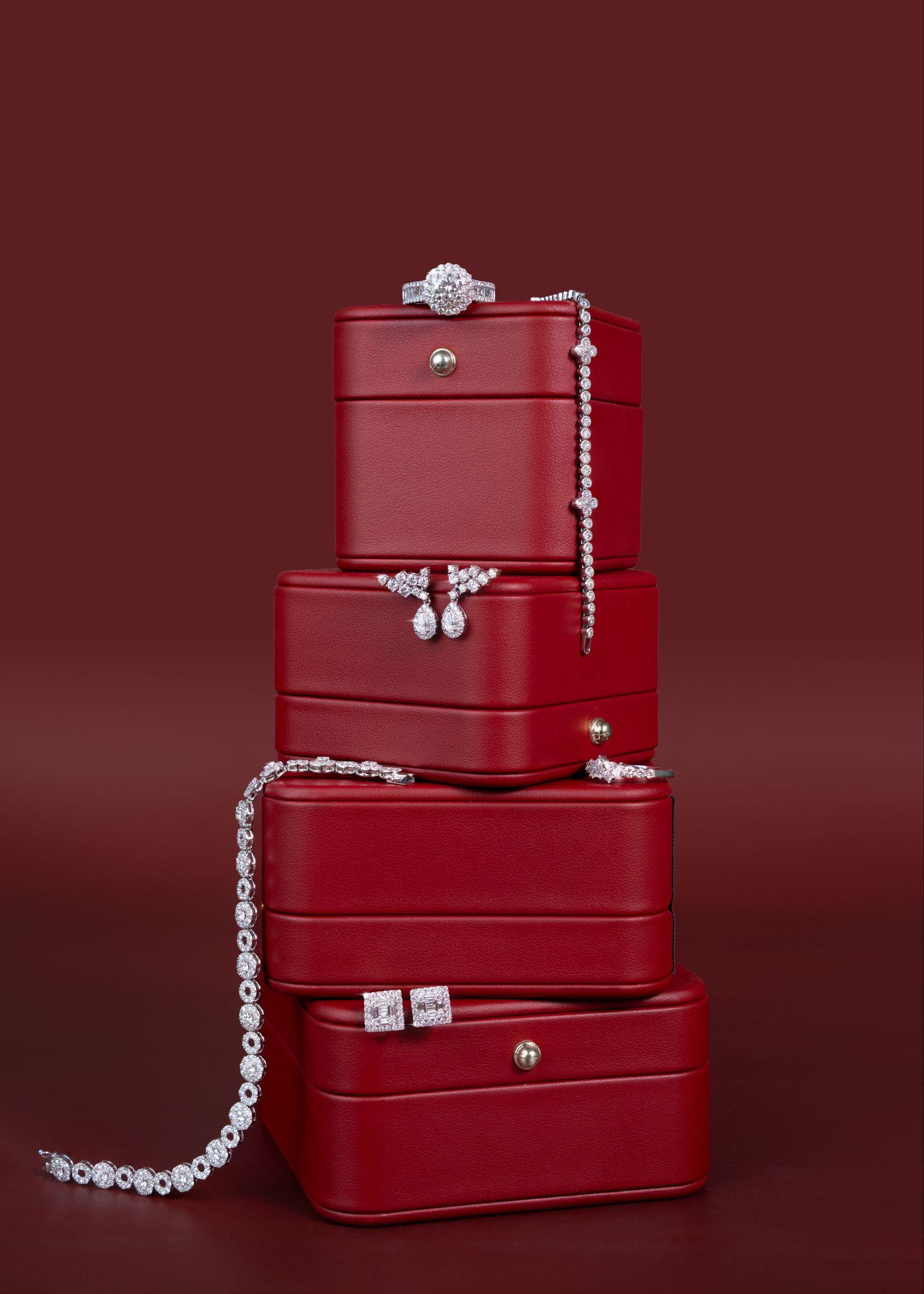 Founder DIA Diamond Jewelry: Kim cương kh&ocirc;ng n&ecirc;n chỉ d&agrave;nh cho ng&agrave;y cưới - Ảnh 3.