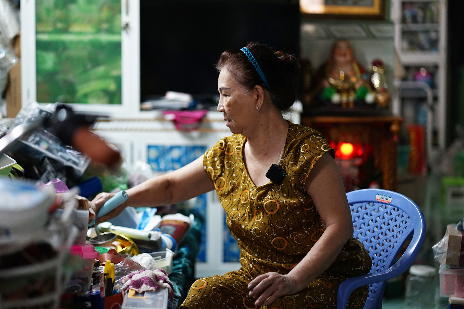 T&igrave;nh trạng ngập lụt tại tp . Hcm: Người d&acirc;n Hiệp B&igrave;nh thức trắng đ&ecirc;m t&aacute;t nước - Ảnh 7.